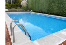 Piscina de hotel